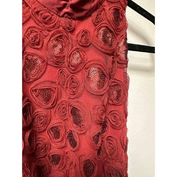 Beautiful red with sequin size 0 dress - Picture 2 of 6
